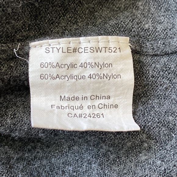 C’est Moi. Turtleneck sweater. Heather grey. One size. U-hem. - Picture 7 of 7